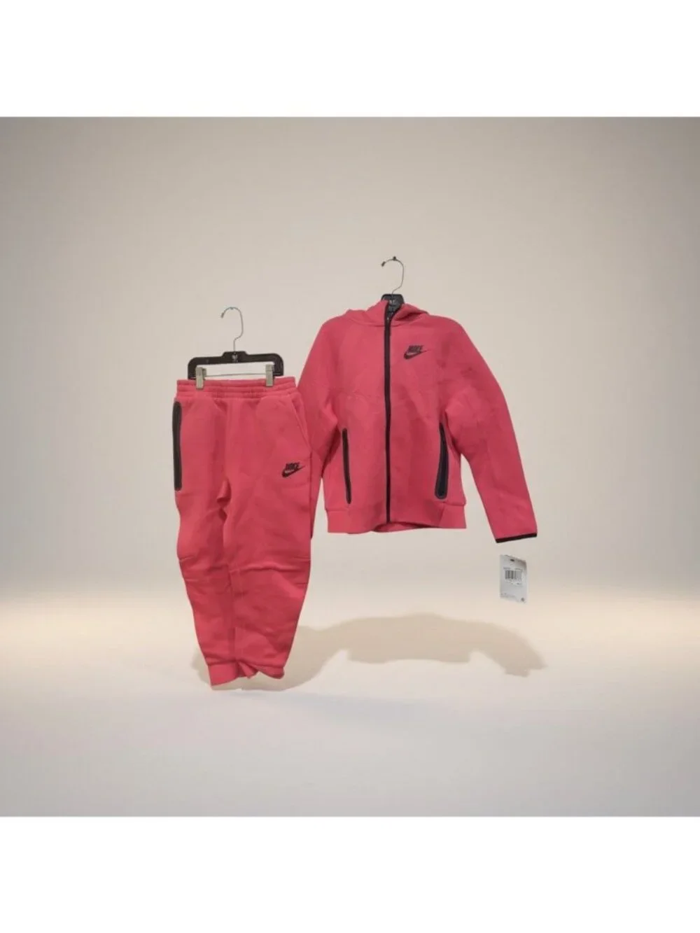 Nike Tech Girls 2 Piece Set Full-Zip Set Aster Pink Size 6X NEW WITH TAGS! - Picture 2 of 12